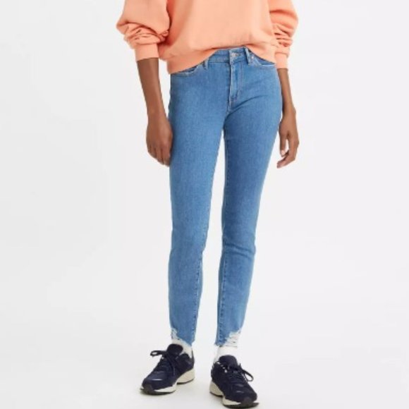 NWOT Levi's 711 Skinny Tribeca Hustle-Medium Wash Jeans W29 L30 - Picture 6 of 6